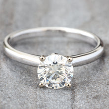 Load image into Gallery viewer, 1.00ctw Round Brilliant Lab Created Diamond Solitaire
