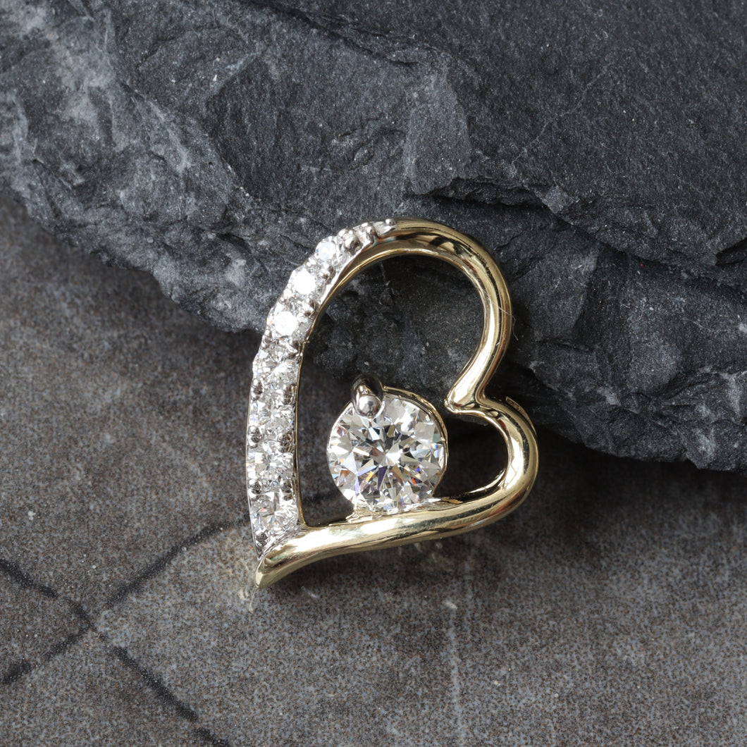 0.40ctw Open Diamond Heart Pendant
