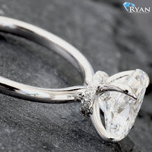 Load image into Gallery viewer, 2.11ctw Oval Solitaire Outter Hidden Halo Ring

