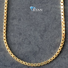 Load image into Gallery viewer, 1.50mm Solid Box Link 18k Chain
