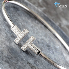 Load image into Gallery viewer, 0.27CTW Double T Open Hinge White Gold Diamond Bangle
