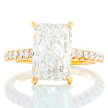 Load image into Gallery viewer, 3.36ctw Lab Diamond Radiant Solitaire Upswept Pave Shoulders
