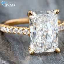 Load image into Gallery viewer, 4.80ctw Radiant Lab Created with Natural Upswept Diamond Shoulders
