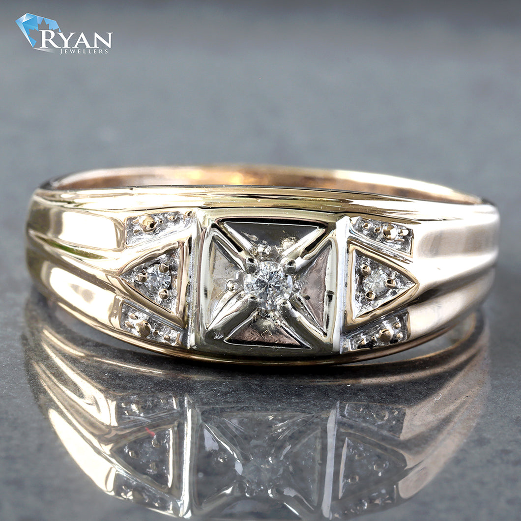 0.07ctw Star Set Diamond Ring