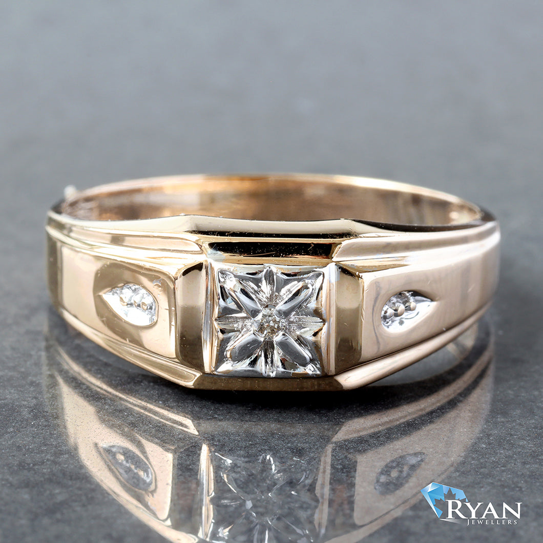 0.02ctw Star Set Diamond Ring