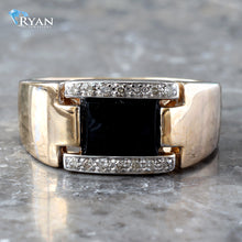 Load image into Gallery viewer, 0.10ctw Black Onyx Diamond Ring
