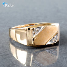 Load image into Gallery viewer, 0.02ctw Diamond Signet Ring
