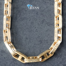 Load image into Gallery viewer, 5mm Fancy Mariner with Greek Key Design Chain
