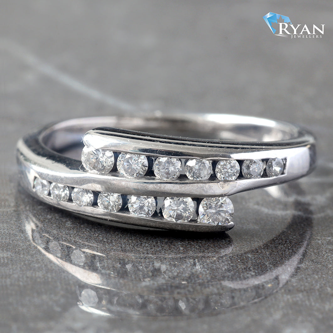 RING GW 14K 0.25CTW TWO ROW CHANNEL BYPASS