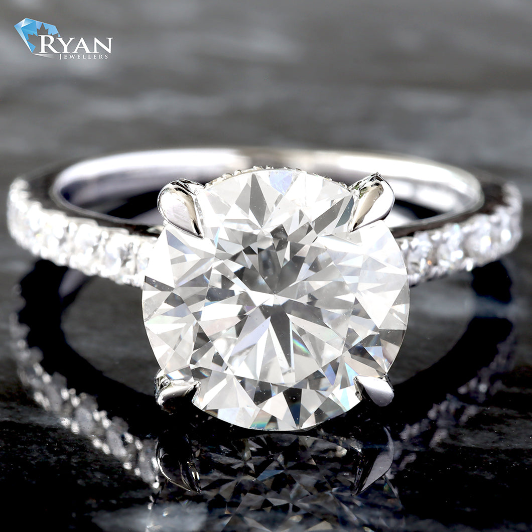 4.70CTW Round Brilliant Solitaire with Diamond Pave Shoulders Ring