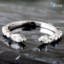 Load image into Gallery viewer, 0.43CTW LAB Marquise &amp; Round single Prong Open Face Band
