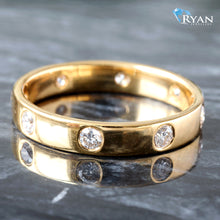 Load image into Gallery viewer, 0.39CTW LAB Round Diamond Gypsy Set Band
