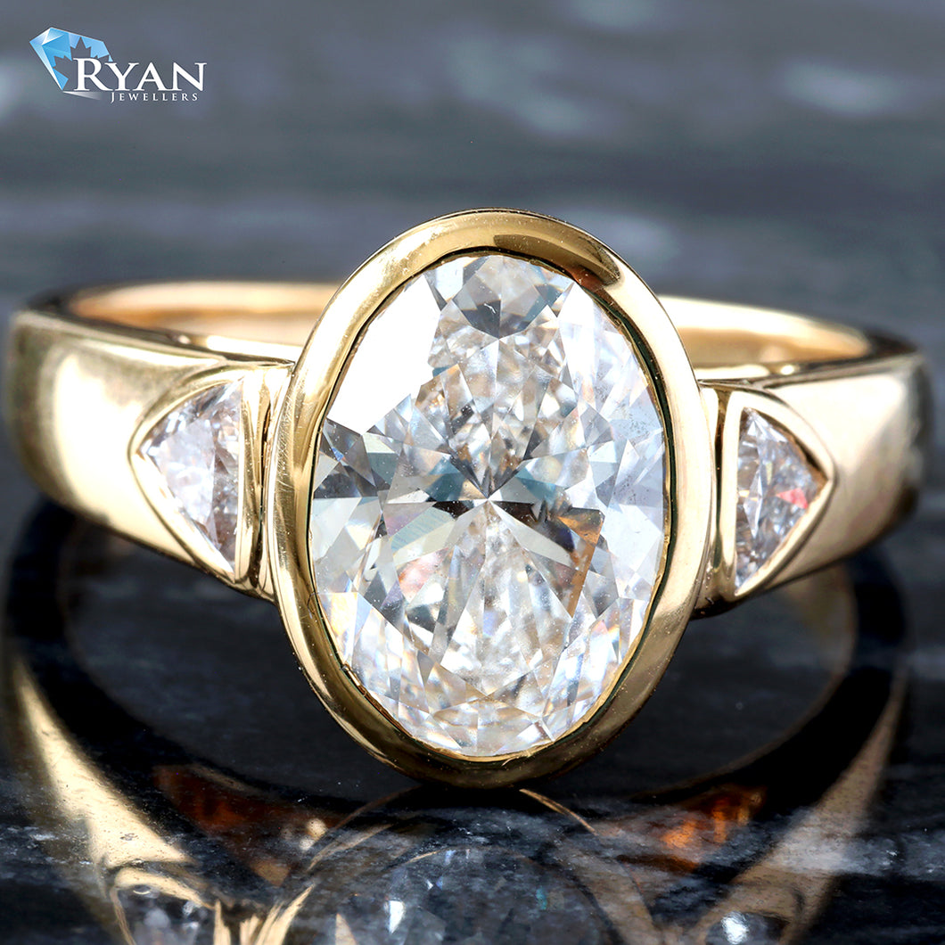 2.88ctw Oval Bezel Set Solitaire with Trilliant Cut Diamond on High Polished Shoulders Wider Shank