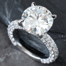 Load image into Gallery viewer, 8.66ctw Round Solitaire Three Sided Diamond Shoulders
