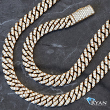Load image into Gallery viewer, 22.50ctw Single Row Prong Set Diamond Cuban Chain
