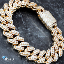Load image into Gallery viewer, 8.54CTW Raised Three Row Cuban Bracelet
