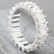 Load image into Gallery viewer, 8.53ctw Emerald Cut with Scallop Setting Eternity Band
