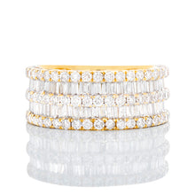 Load image into Gallery viewer, 3.25ctw Round &amp; Baguette Diamond Band
