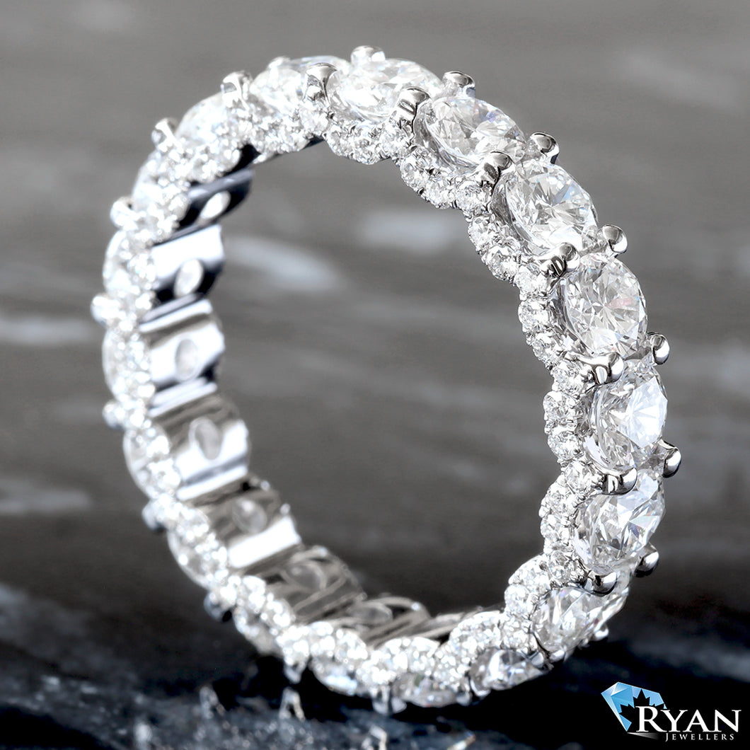 3.14ctw Round Full Eternity Band with Scallop Setting Pave North & South