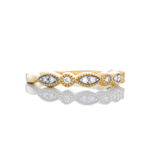 Load image into Gallery viewer, 1.00ctw Vintage Inspired Diamond Band 10k Gold
