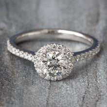 Load image into Gallery viewer, 1.00ctw Round Brilliant Cut Lab Created Diamond Engagement Ring with Halo
