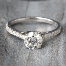 Load image into Gallery viewer, 1.25ctw Round Brilliant Cut Lab Created Diamond Engagement Ring
