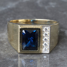 Load image into Gallery viewer, Syn. Blue Sapphire Square Ring
