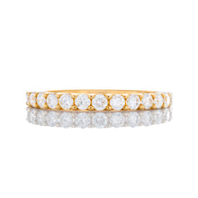 Load image into Gallery viewer, 0.48ctw 13 Diamond Shared Prong Set Band 18k Gold
