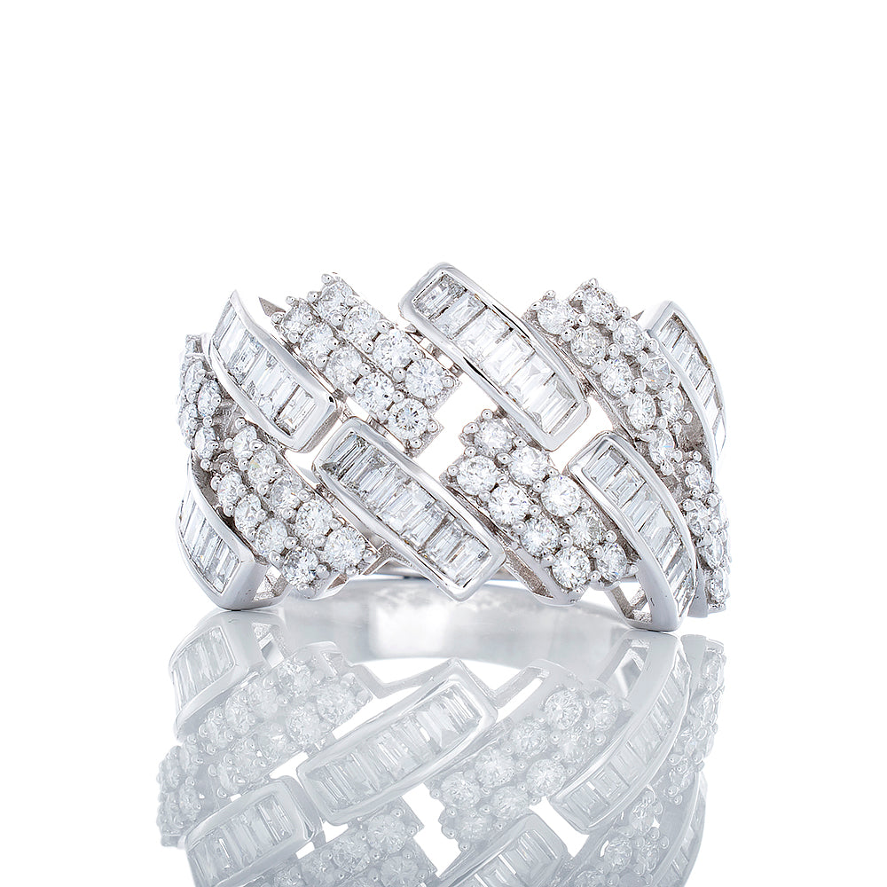 1.80ctw Square Cuban Link Ring with Alternating Round & Baguette Cut Diamonds 10kt White Gold