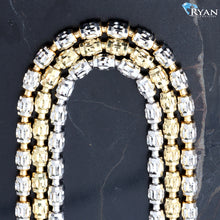Load image into Gallery viewer, 4mm Diamond Cut Barrel Moon Chain
