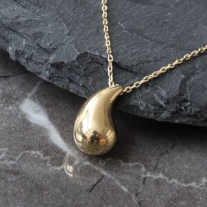 3D Raindrop Pendant