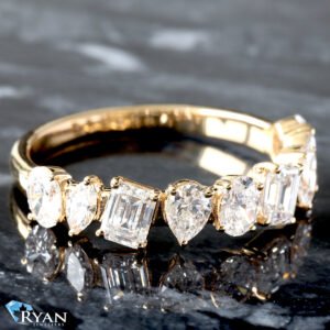 1.26ctw Alternating Oval Emerald Pear Marquise Band