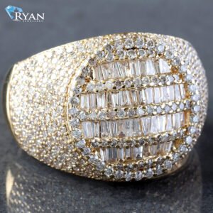 2.93ctw Round & Baguette Diamond Dome Ring