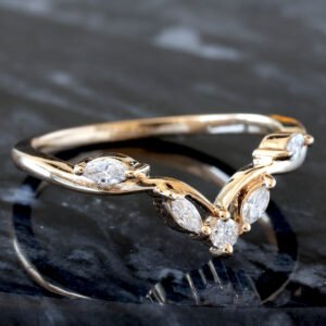 0.19CTW LAB Marquise & Round V Shaped High Polish Band