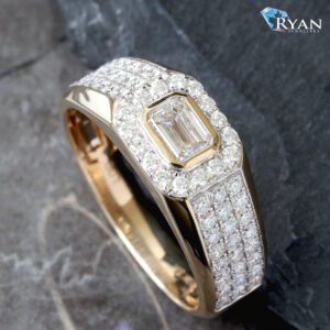 LAB RING GY 10K 1.35CTW HORIZONTAL SET EMERALD DIAMOND PAVE HALO THREE ROW PAVE SHOULDERS