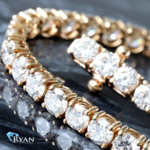8.78ctw Four prong Set Diamond Tennis Bracelet