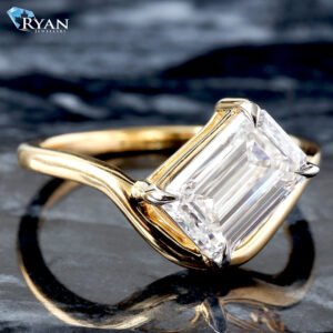 2.00ctw Emerald Solitaire Diagonal Set Swooped Shoulders Ring