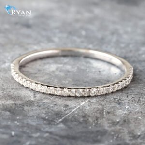 0.15ctw Diamond Band