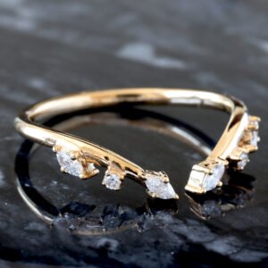 0.12ctw Marquise and Round Open Front Contour Band