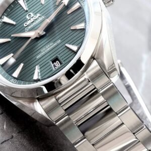 OMEGA SEAMASTER AQUA TERRAO GREEN FACE