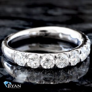 LAB RING GW 10K 1.40CTW PRONG SET 11 DIAMOND BAND
