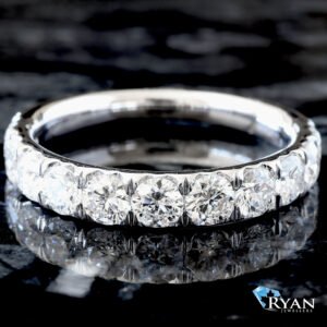 LAB RING GW 10K 1.40CTW PRONG SET 11 DIAMOND BAND