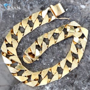 BRACELET GY 10K ALTERNATING HIGH POLISHED AND NUGGET FLAT SQUARE CURB LINK 8.5 INCH 11.25MM WIDE