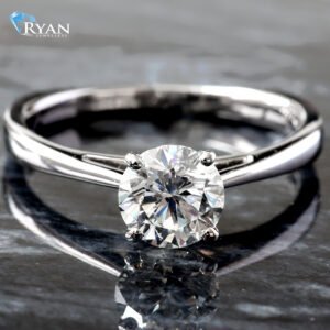1.08ct Round Diamond Solitaire Four Prong Set Upswept Tapered Shoulders Ring 14K White Gold