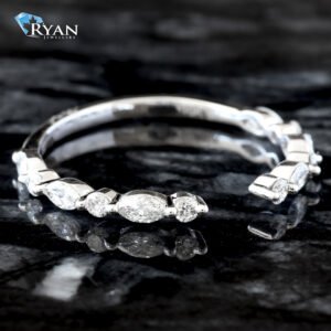 0.33ctw Alternating Round and Marquise Cut Diamond Band with Open Forefront 10K White Gold